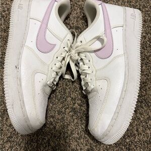 Nike White and Lavender Sneakers